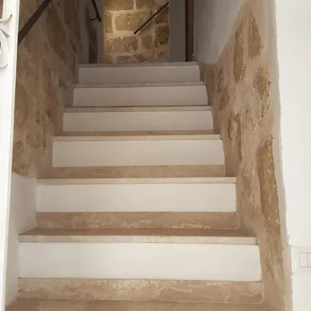 In A Street In Old Town Lejlighed Alghero